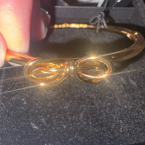 Kate Spade Bow Meets Girl Gold Bracelet - Picture 3 of 4